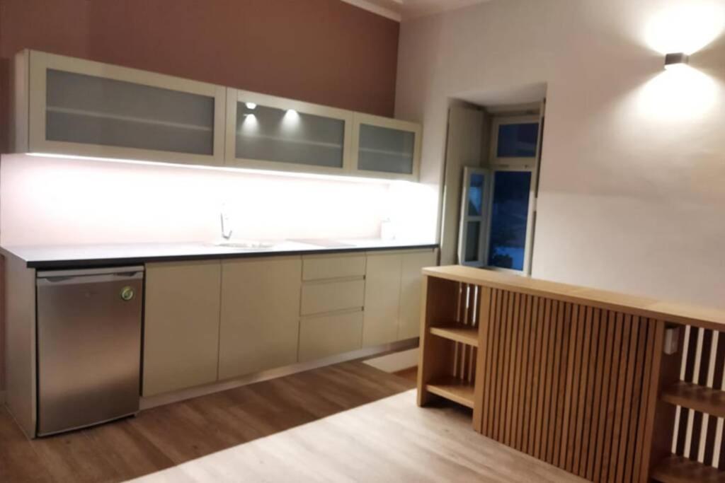Afroditis'S & Makis'S Apartment 2 Leonidio Exterior photo